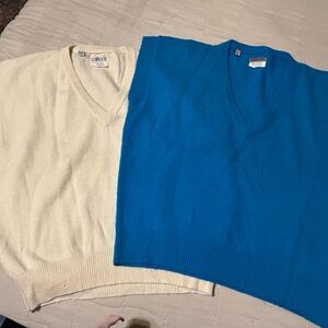 Vintage Esprit Lambswool V-Neck Sweaters in Cream and Blue